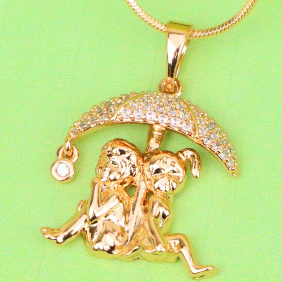 "Adorable Couple Under Umbrella Rose Gold Pendant, XPPT1316 - Picture 1 of 12